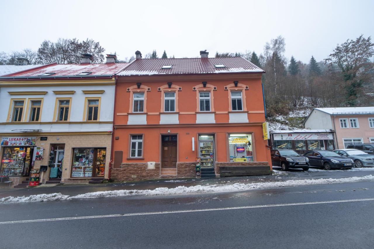 Apartman U Ljuby Jáchymov Eksteriør billede